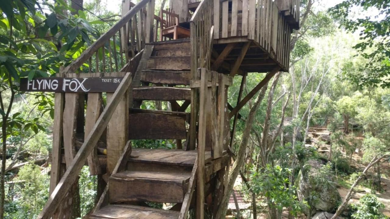 Seribu Batu Songgo Langit Resort & Camp بانتول المظهر الخارجي الصورة